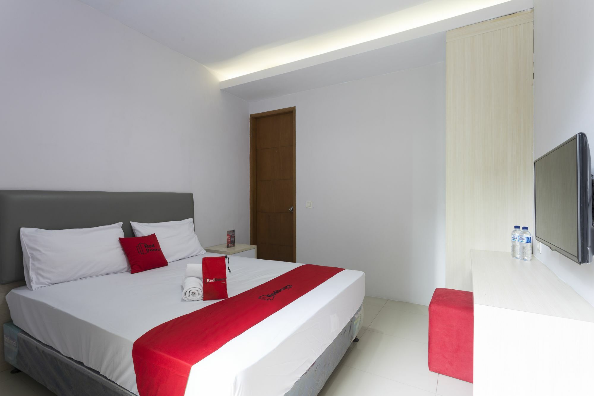 Reddoorz Plus Near Cilandak Town Square 2 Yakarta Exterior foto